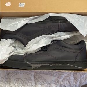 Brand new Vans Deathly Hallows Harry Potter
